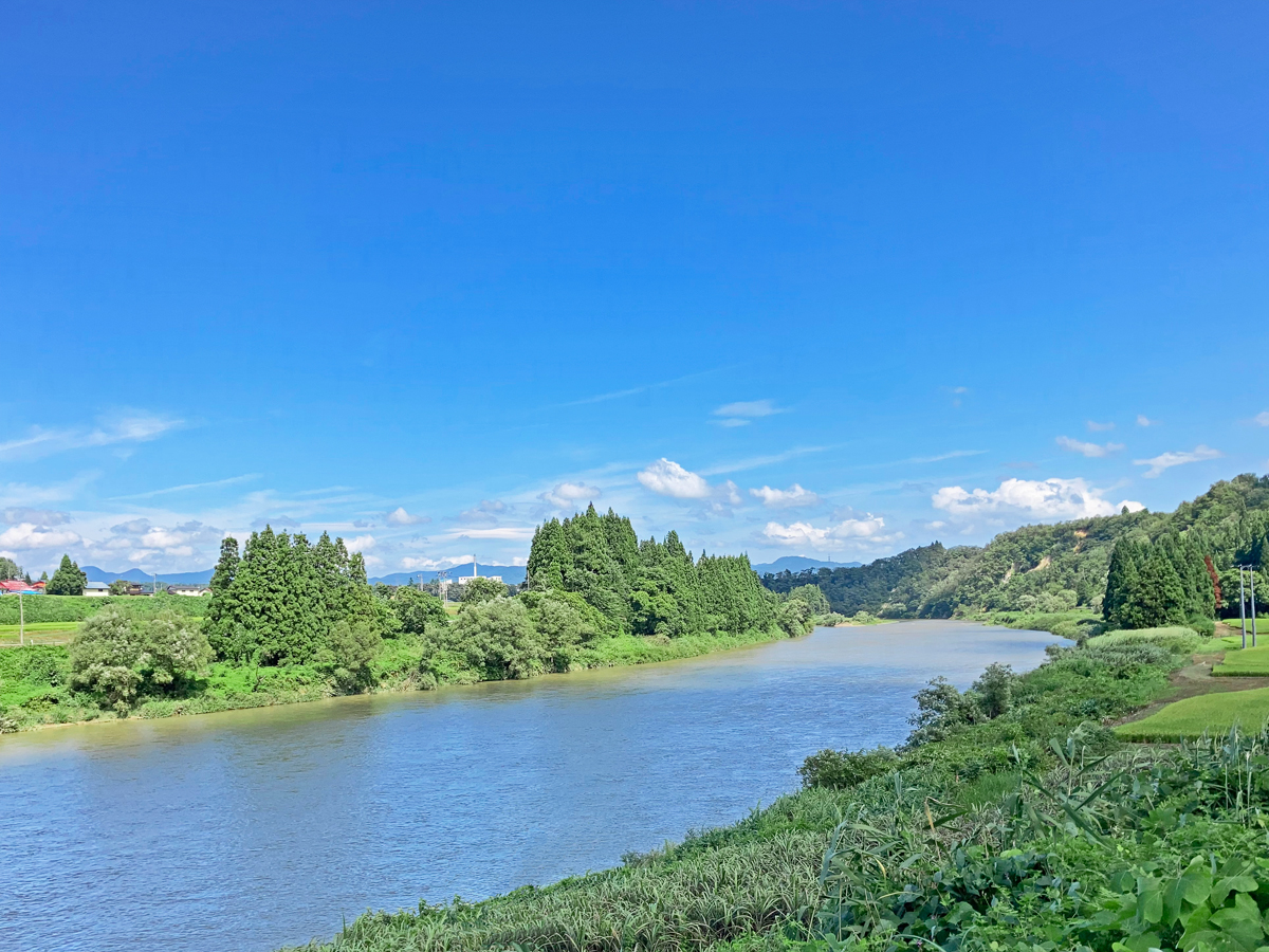 最上川 (山形県最上郡舟形町堀内付近）